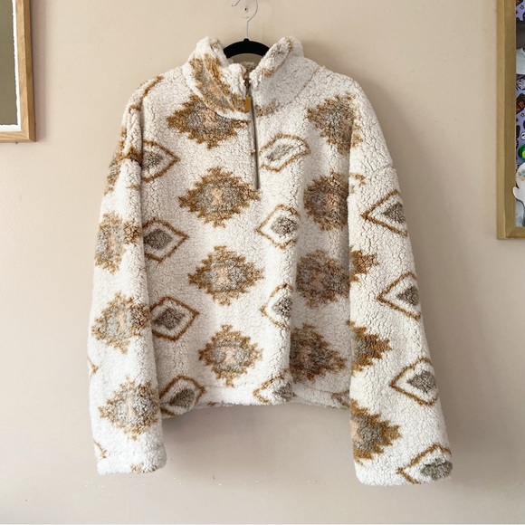 Thread & supply• fluffy soft southwestern print pullover women’s xxl - Picture 4 of 12